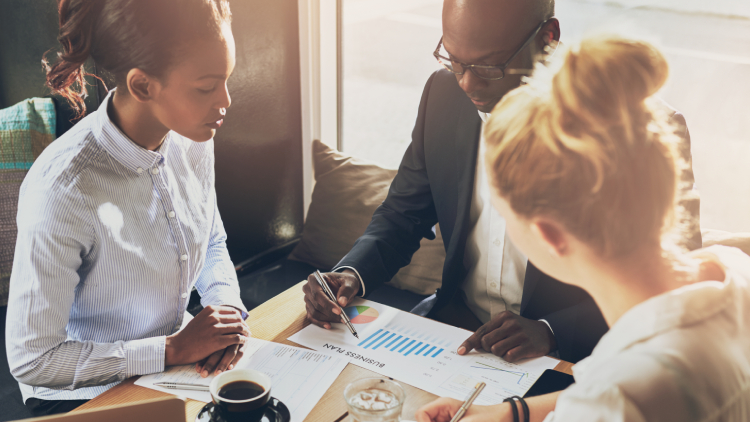 Employee Turnover Rate Dashboard