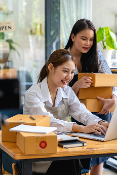 E-Commerce & Retail
