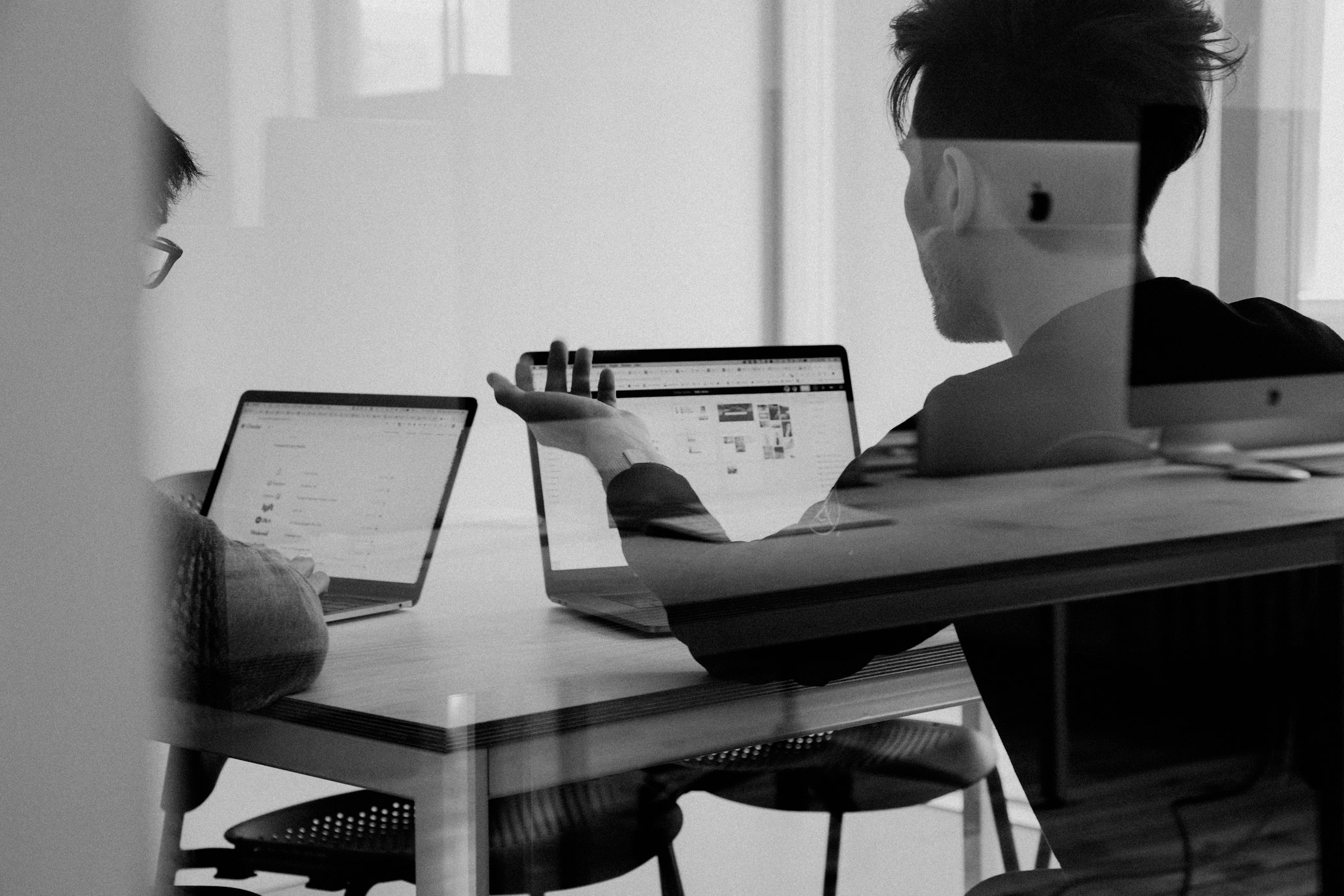 Oracle Commerce Experts - Professional team working on enterprise eCommerce solutions with Oracle technology